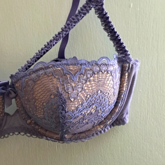 Lace Underwire Bra in Purple - Picture 4 of 8